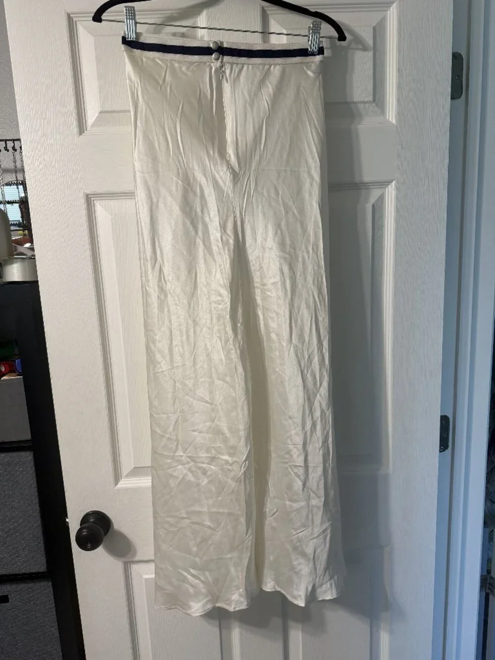 Ink 100% Silk Skirt with Zipper and Buttons Size 4